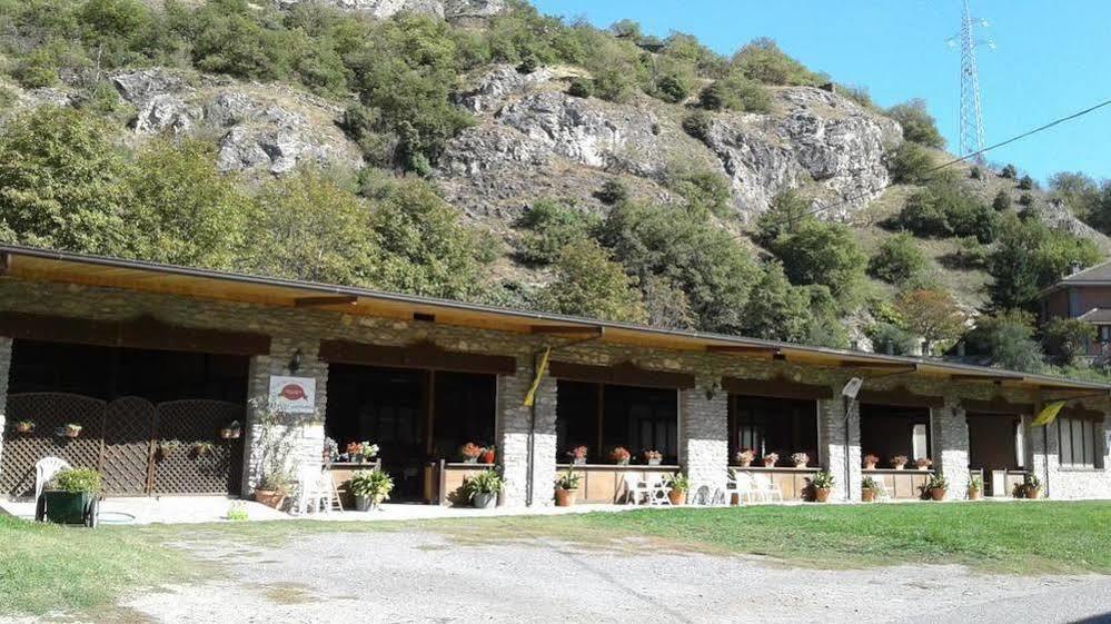 סוסה Agriturismo San Giuliano Dei Fratelli Giai מראה חיצוני תמונה
