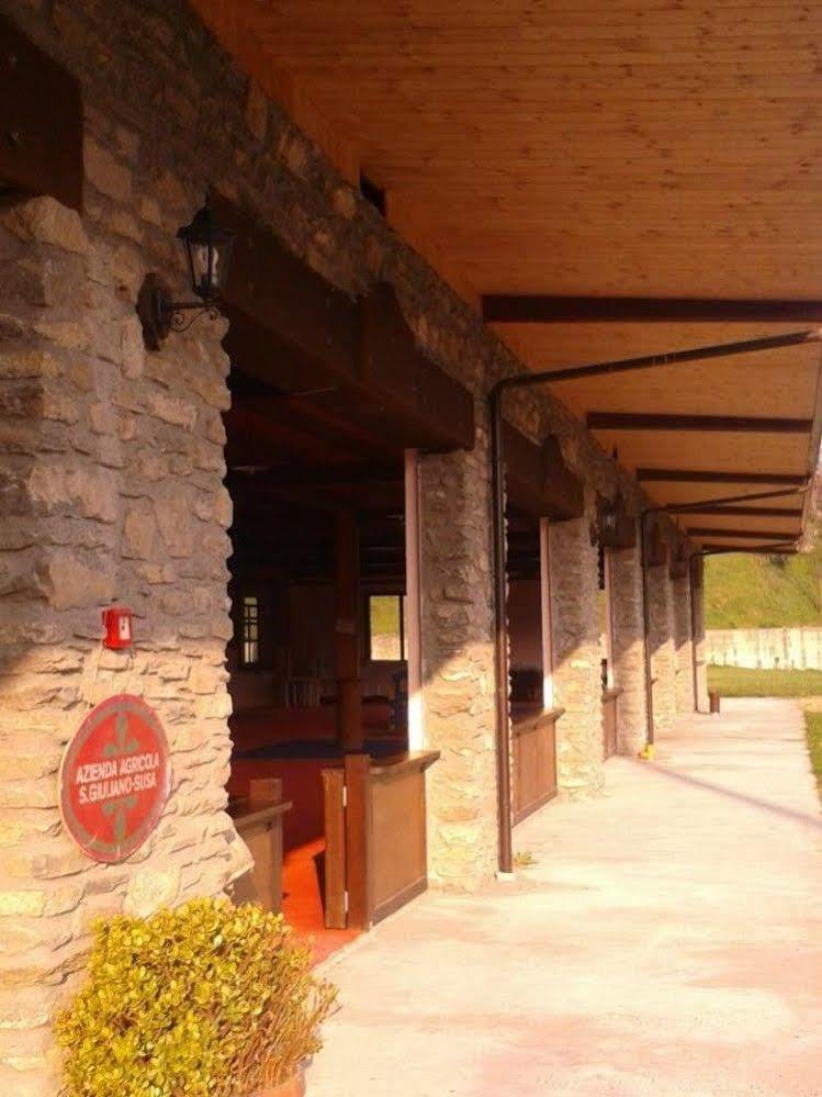 סוסה Agriturismo San Giuliano Dei Fratelli Giai מראה חיצוני תמונה